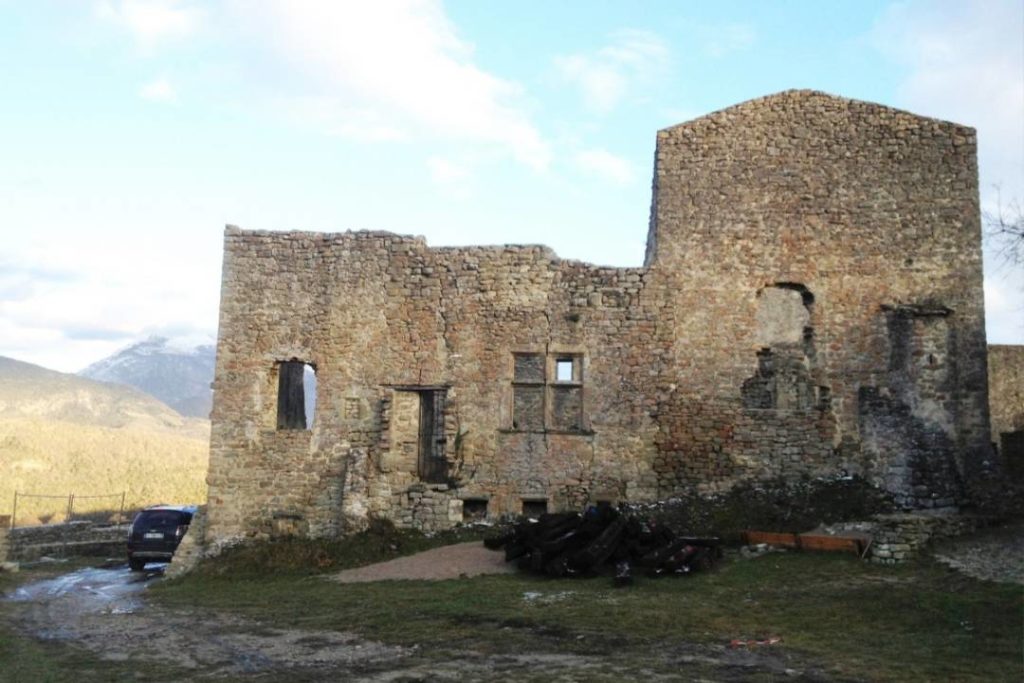 Restauration du château de Poet Celard par AFD Architecure, architecte de patrimoine ancien