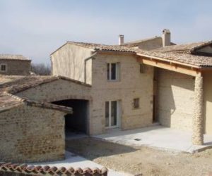 Reconstruction et rénovation d'une maison d'habitation - AFD Architecte