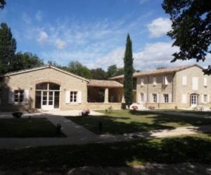 Rénovation de 1200 m² de gîte et d'un parc de 4800 m² dans la Drôme - AFD Architecte