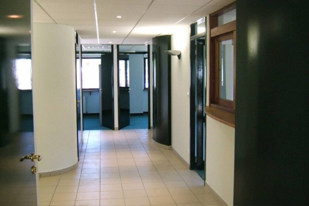 Construction de bureaux et d'ateliers pour l'industrie tertiaire